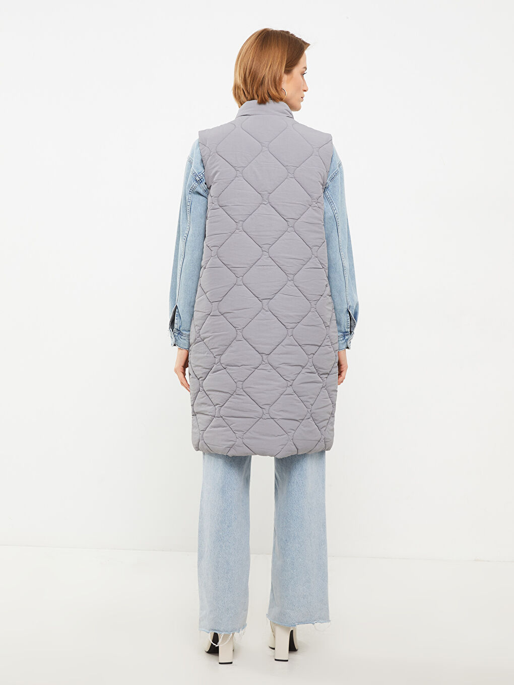 Funnel Neck Quilted Women's Puffer Gilet-5
