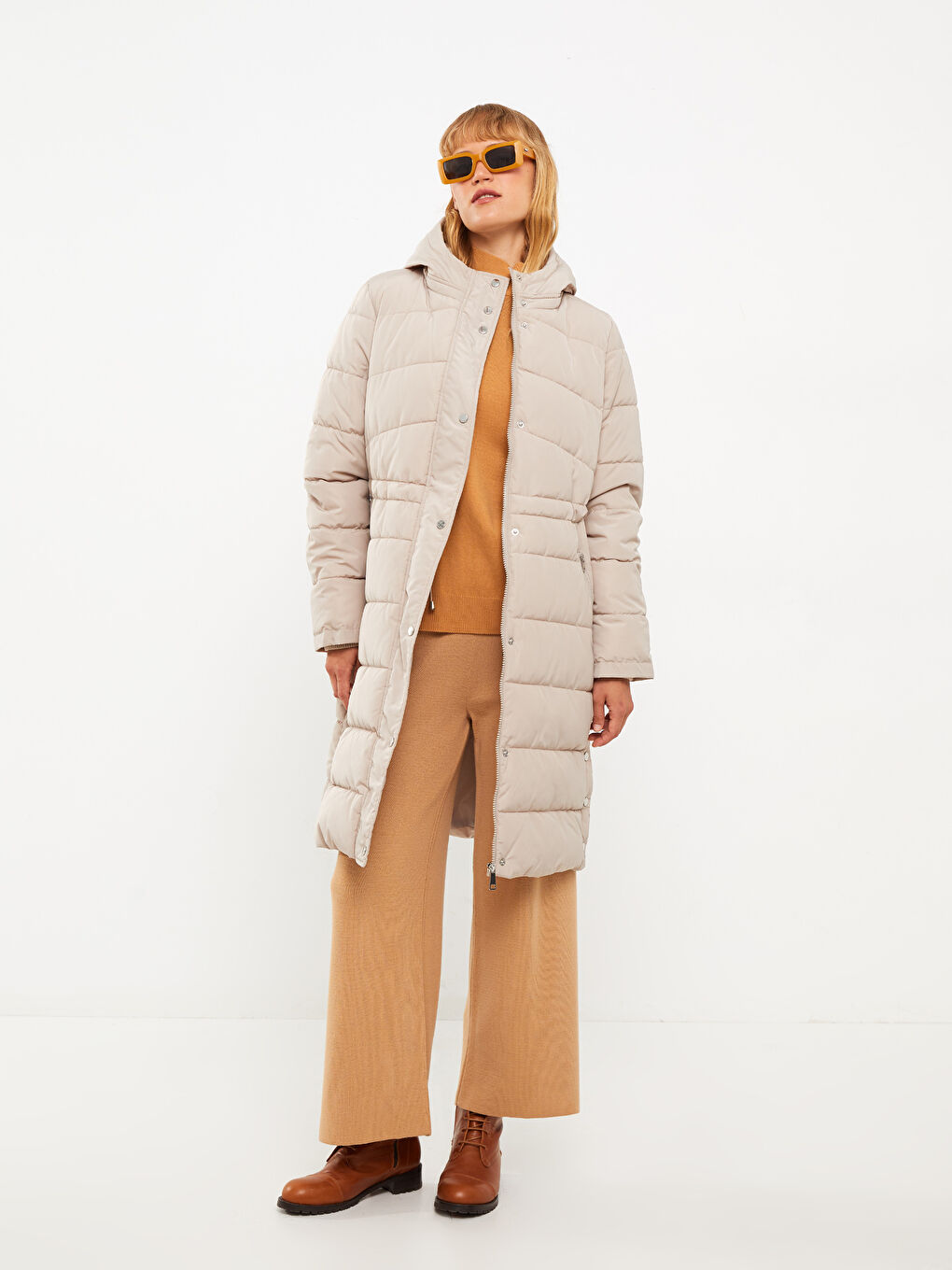 Geaca Matlasată Simplu cu Glugă pentru Femei-2