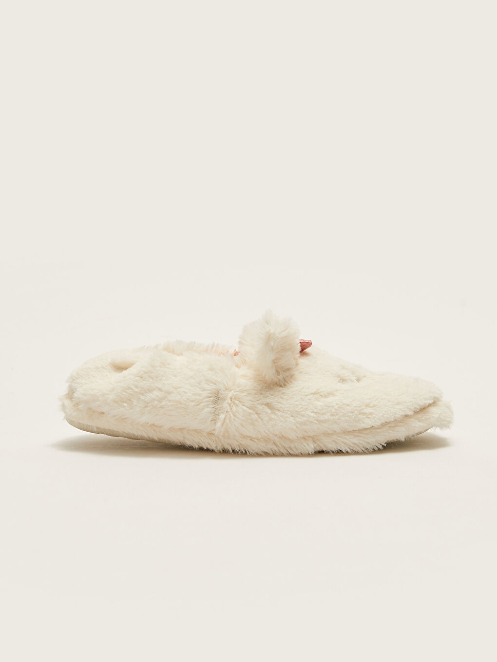 LCW STEPS 3D Applique Detailed Embroidered Girls' Slippers -W22646Z4-DCS