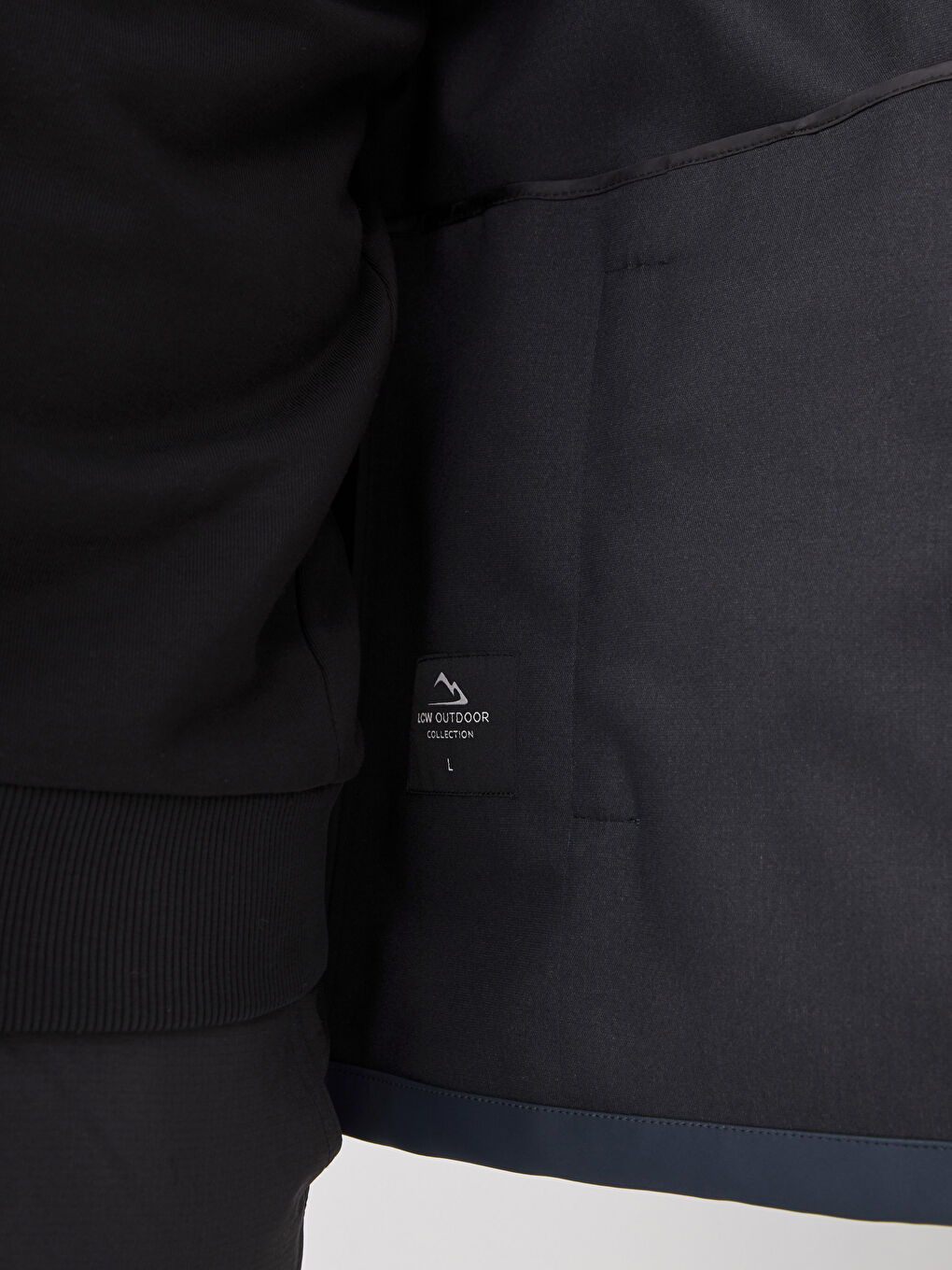 Imperméable à Capuche pour Hommes Coupe Régulière-4