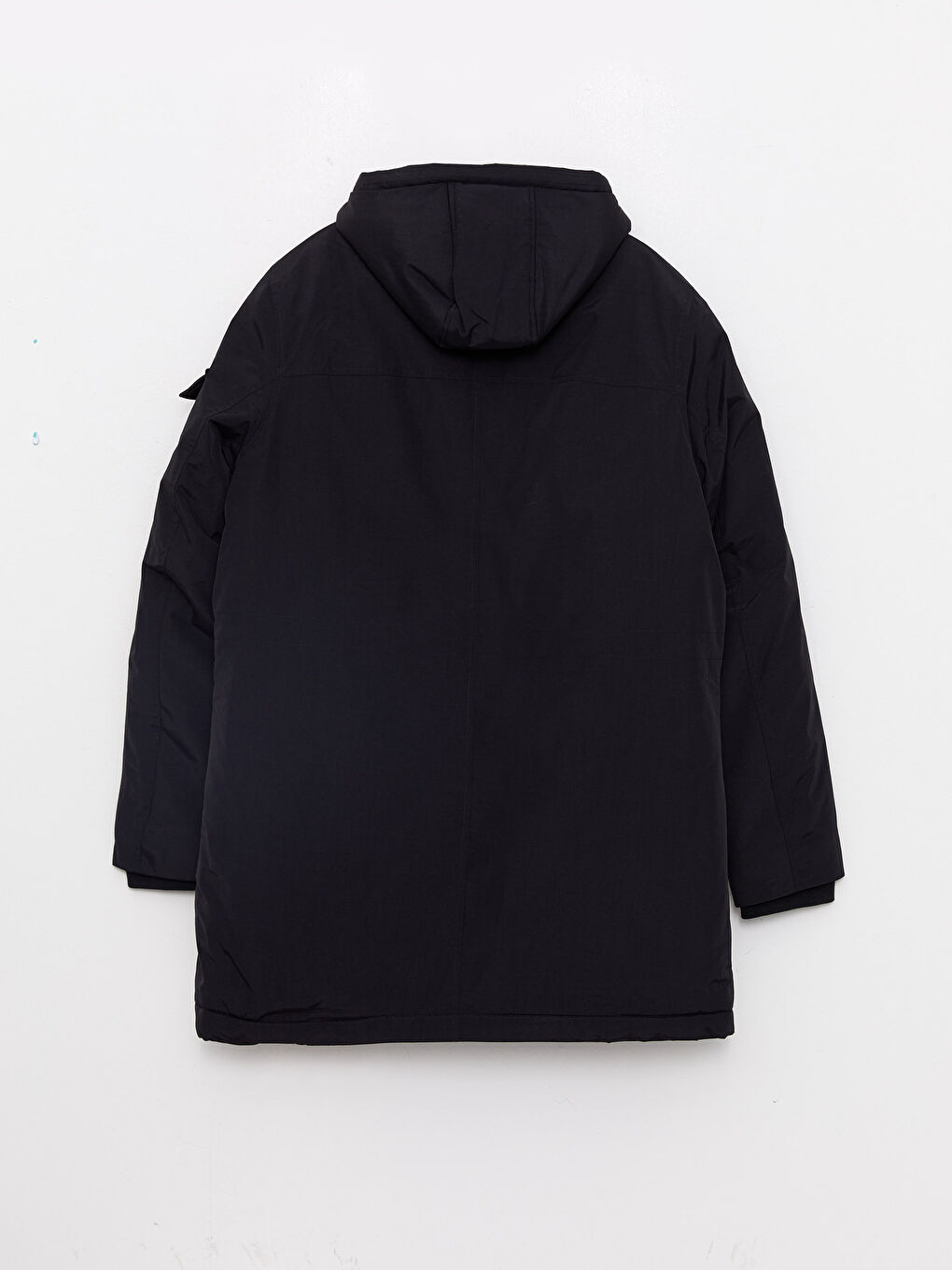 Siyah Standart Kalıp Kapüşonlu Kalın Erkek Parka-7