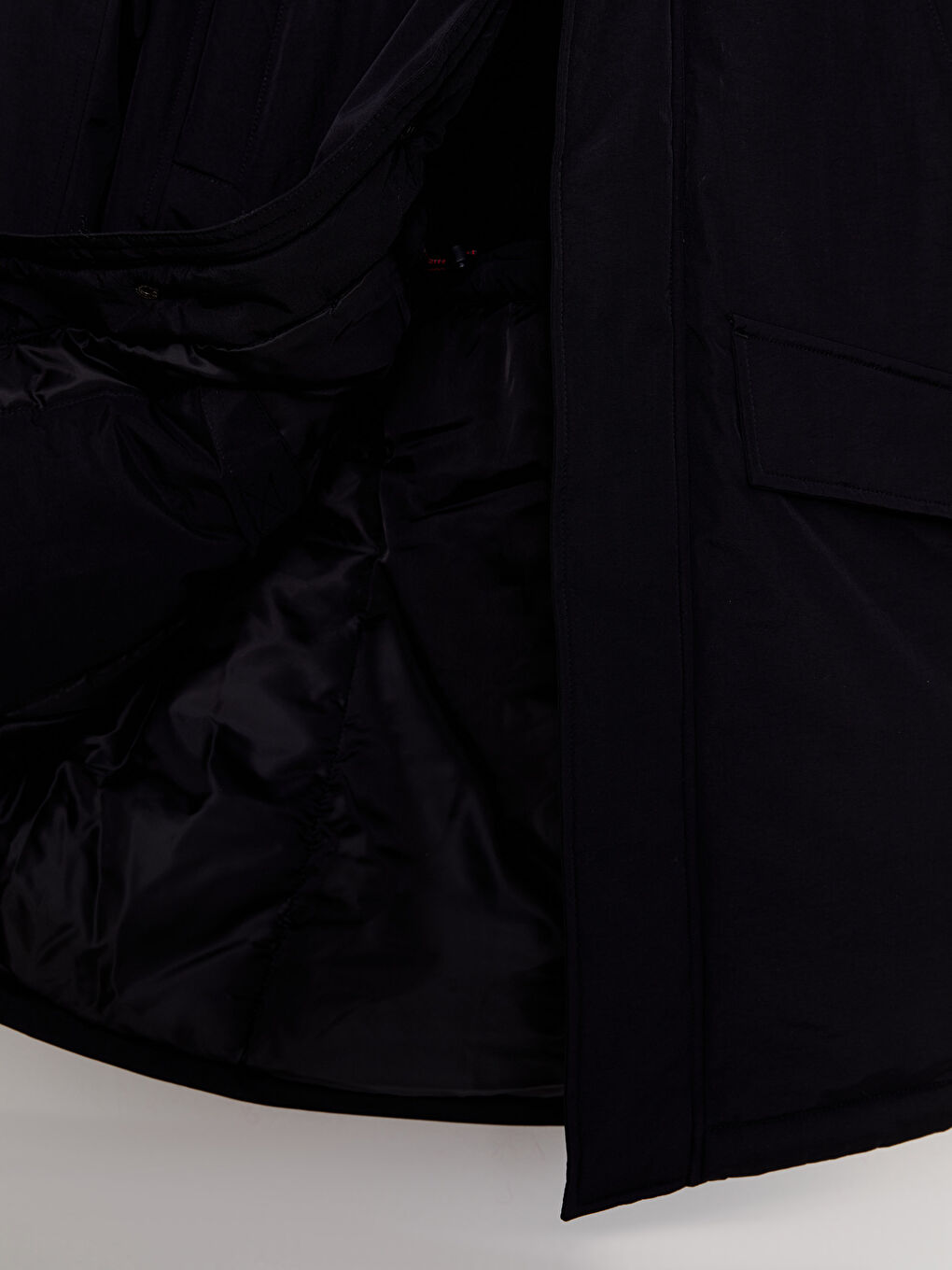 Siyah Standart Kalıp Kapüşonlu Kalın Erkek Parka-8