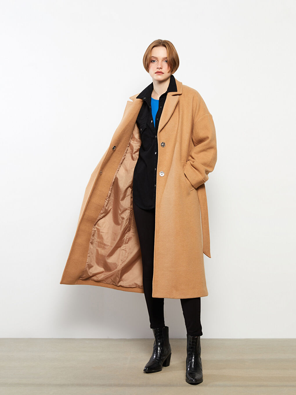 LC Waikiki Jacket Collar Women's Cachet Overcoat -W22757Z8-JLR