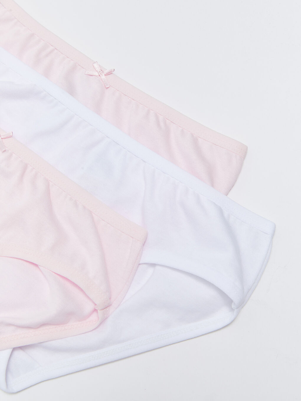 LCW Kids Basic Cotton Girls' Panties 3 Pcs -W22782Z4-FWW