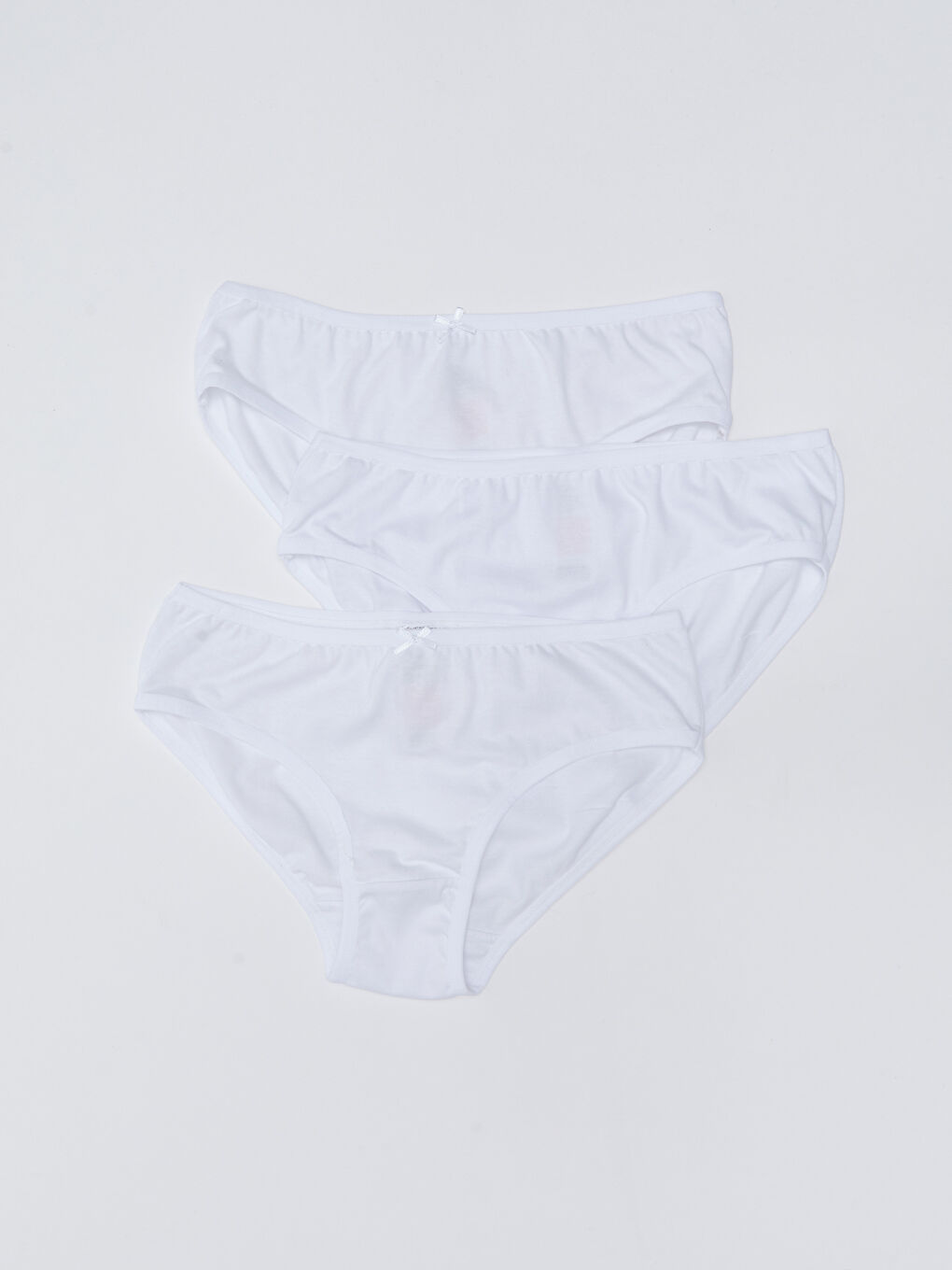 LCW Kids Basic Cotton Girls' Panties 3 Pcs -W22784Z4-Q6K