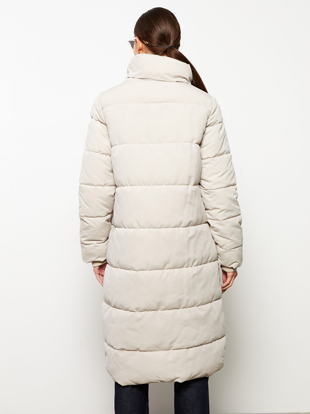 ياقة قمع كم طويل عادي معطف منتفخ للسيدات-5