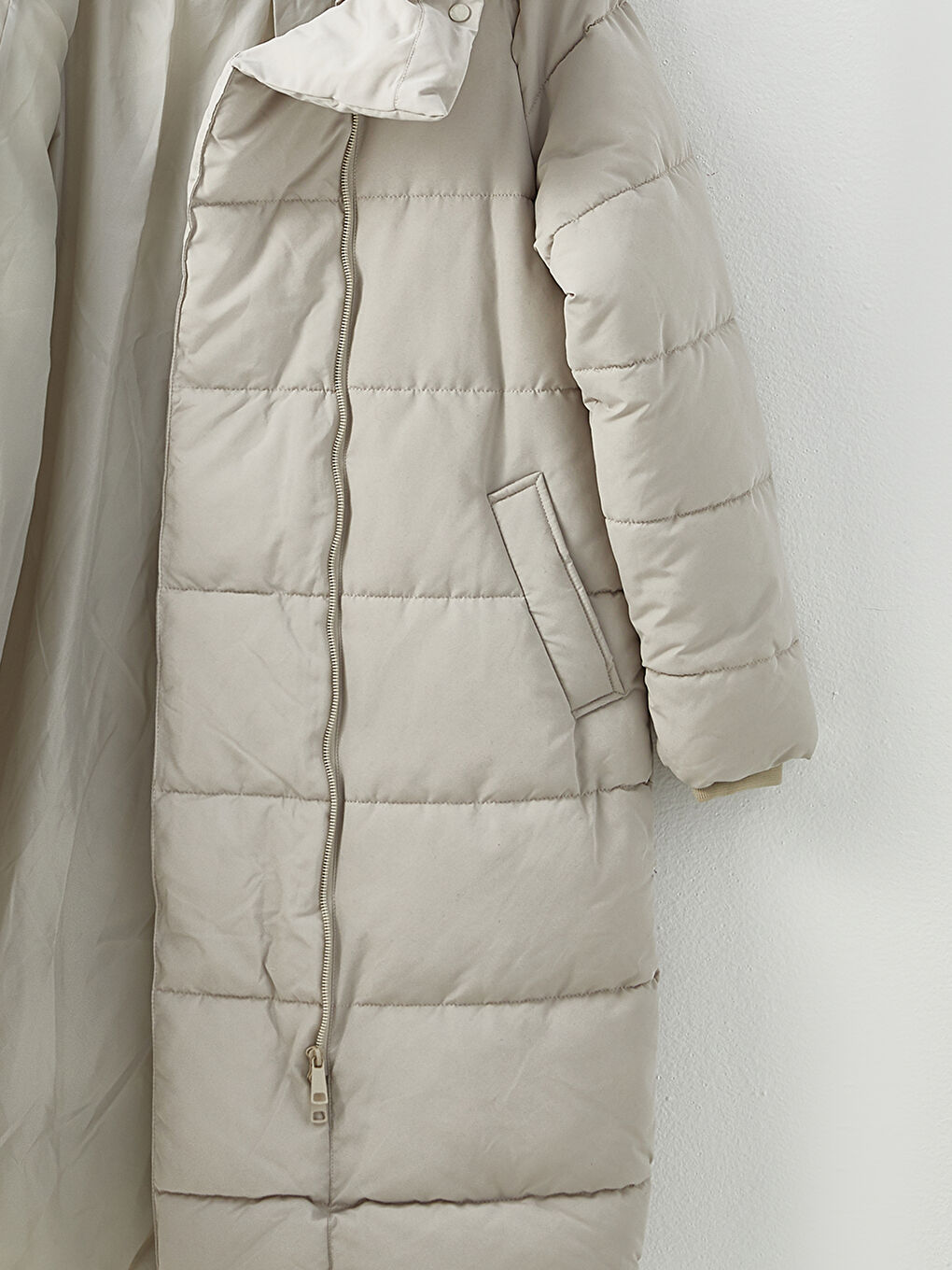 ياقة قمع كم طويل عادي معطف منتفخ للسيدات-8