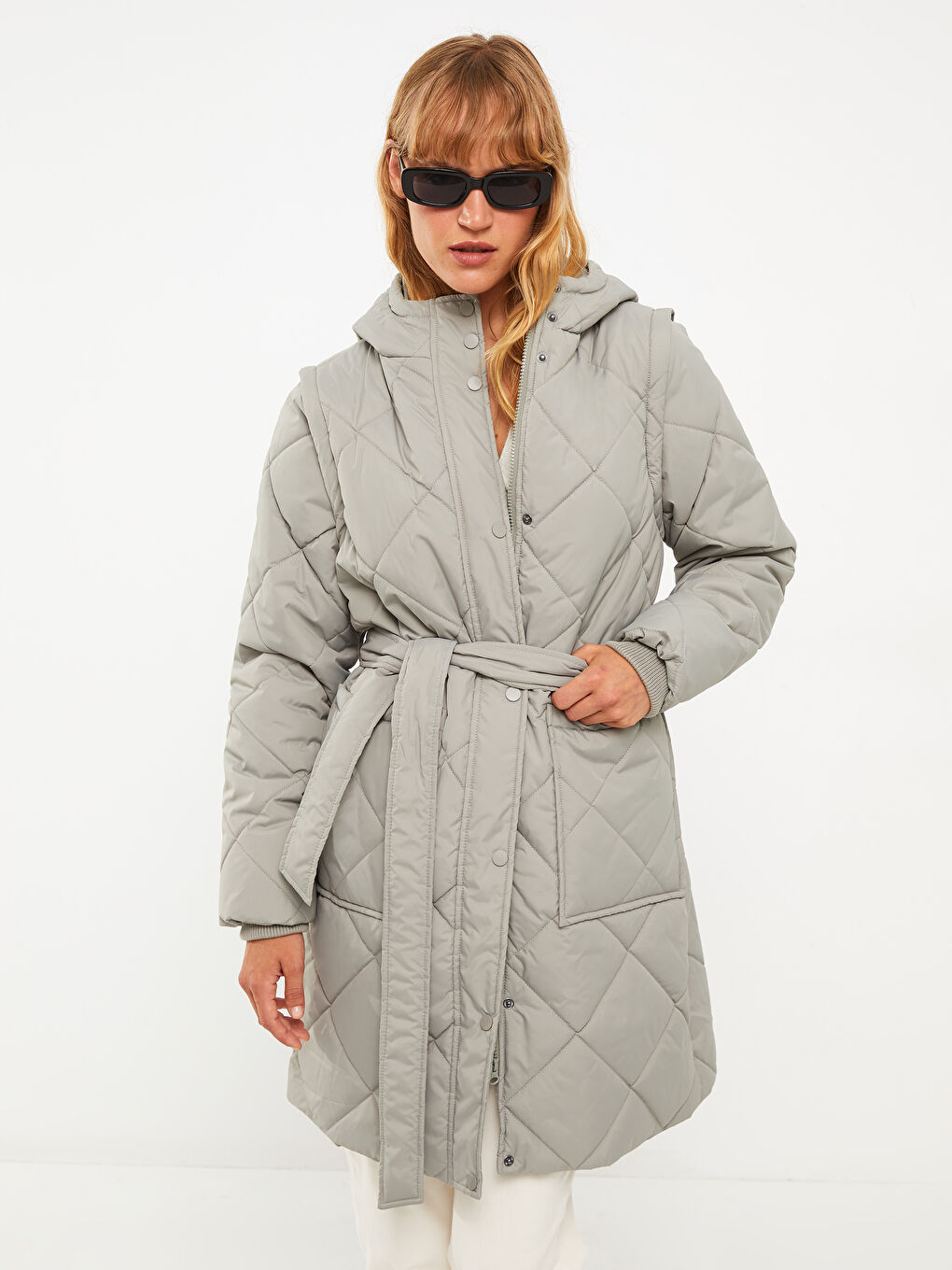 Hooded Quilted Women's Puffer Coat-3