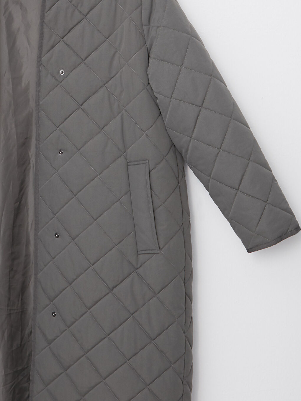 Hooded Quilted Women's Puffer Coat -W22830Z8-RYT