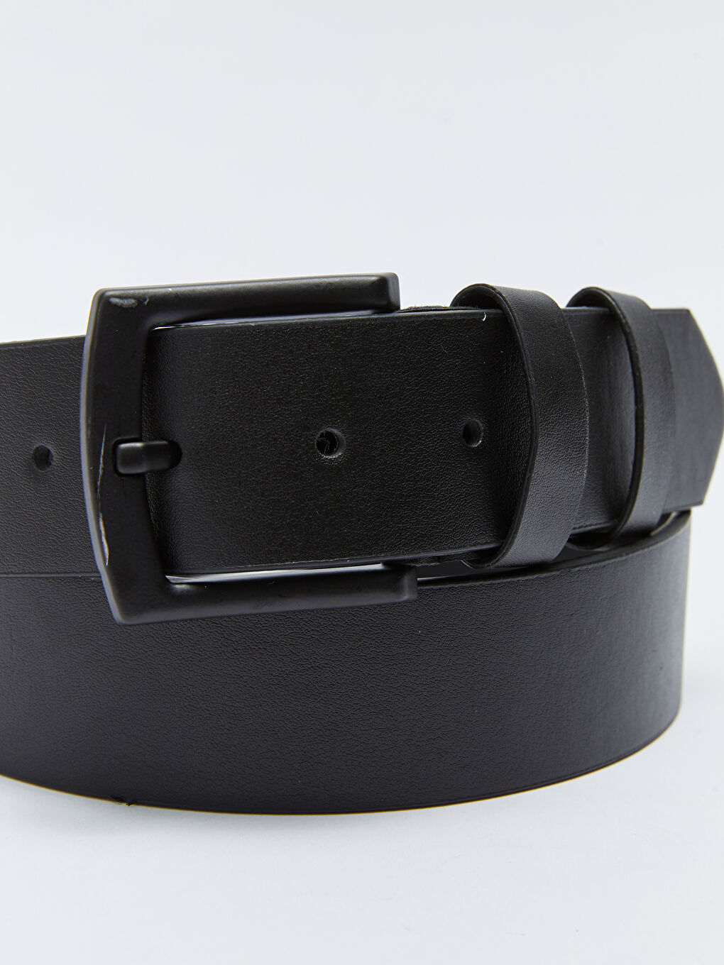 Siyah Deri Görünümlü Erkek Kemer-3
