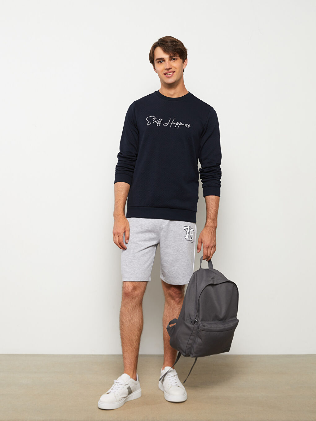 Etiket Baskılı Erkek Sırt Çantası-3