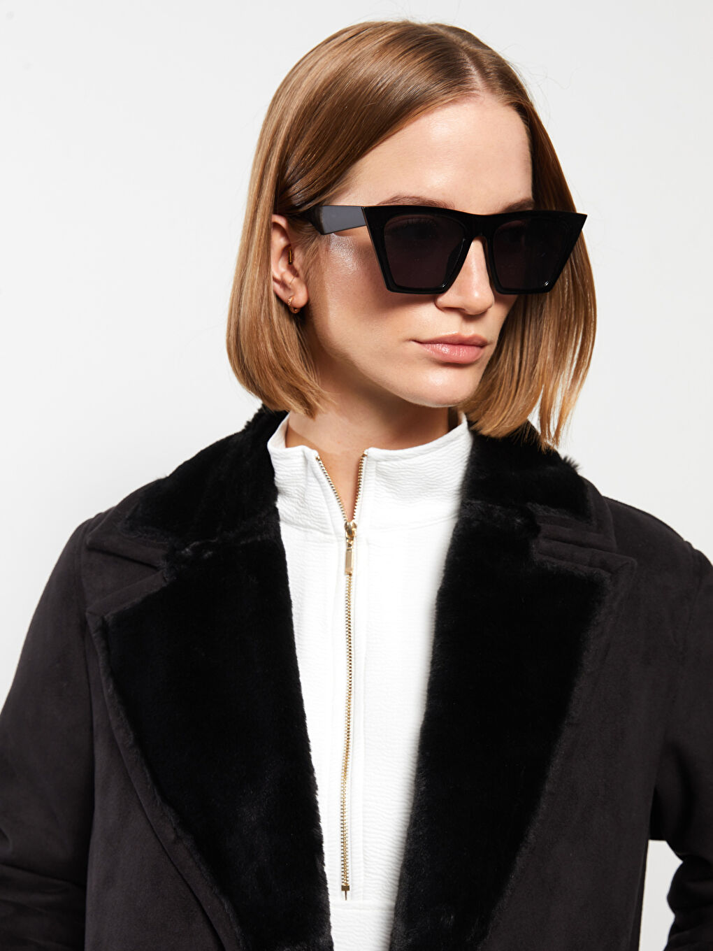 Jacket Neck Women's Faux Leather Coat-3