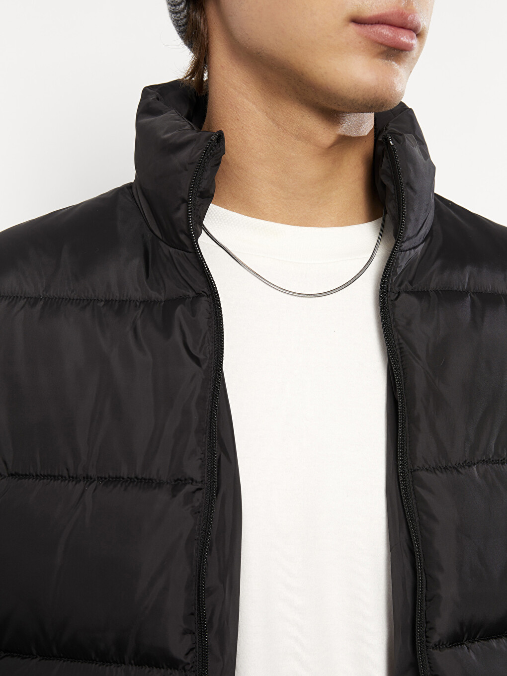 Standard Fit Funnel Neck Men's Puffer Coat-4