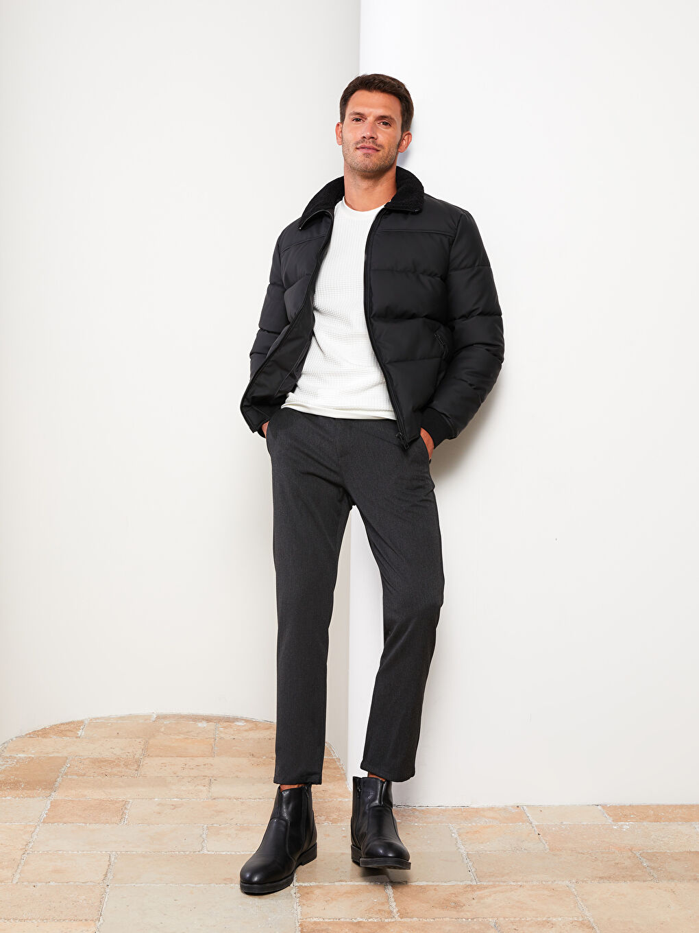 Siyah Standart Kalıp Gömlek Yaka Erkek Şişme Mont