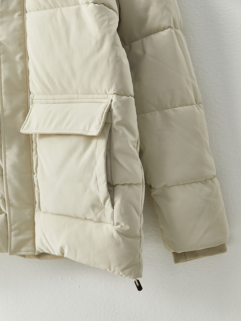 Standard Fit Funnel Neck Men's Puffer Coat-6