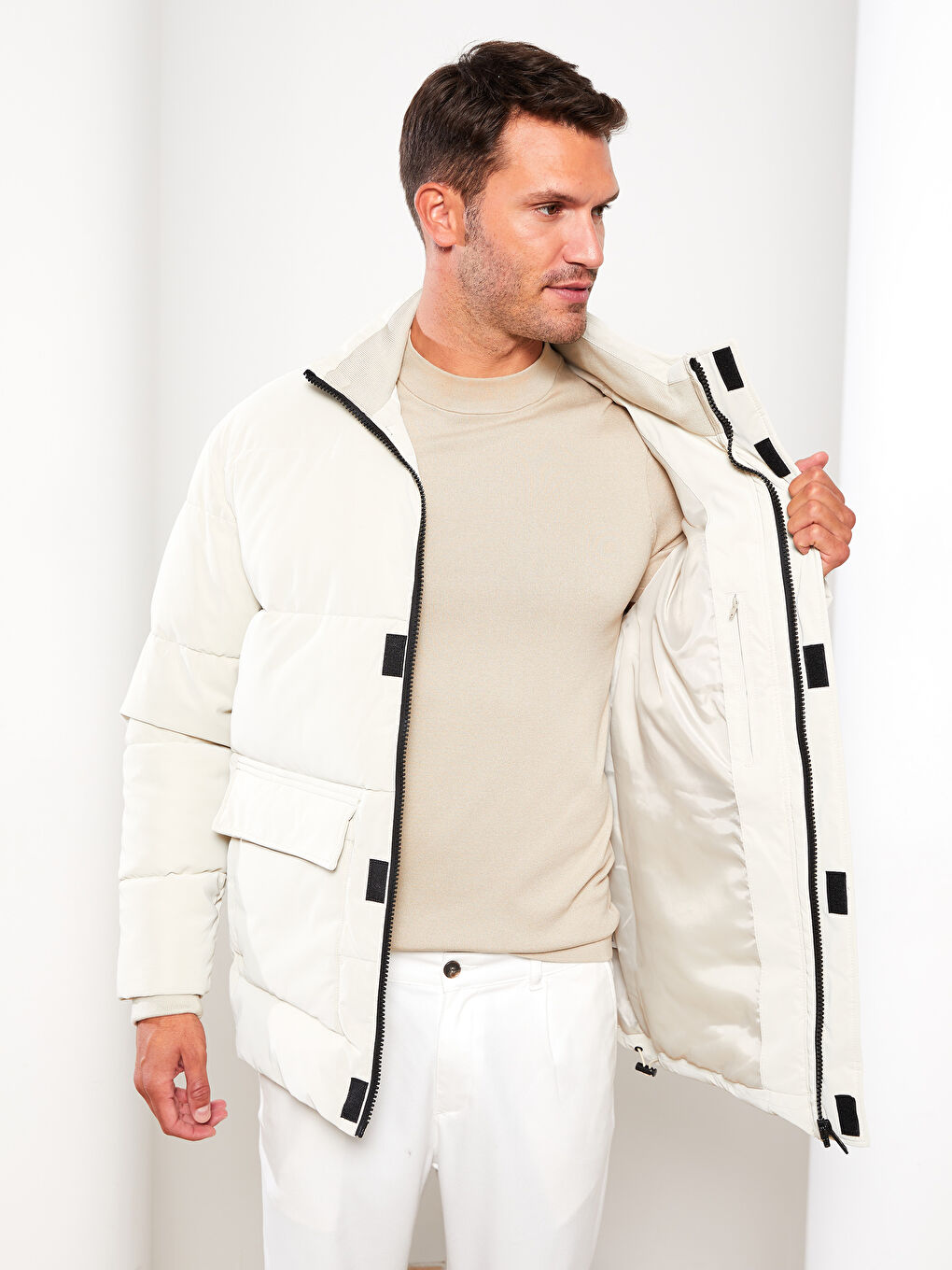 Standard Fit Funnel Neck Men's Puffer Coat-2