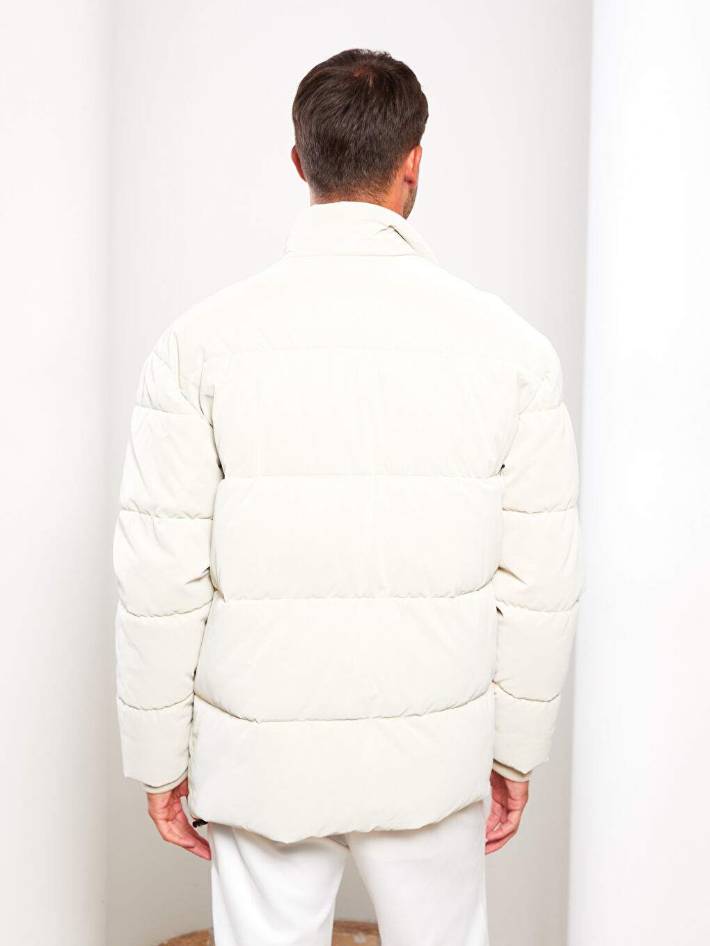 Standard Fit Funnel Neck Men's Puffer Coat-4