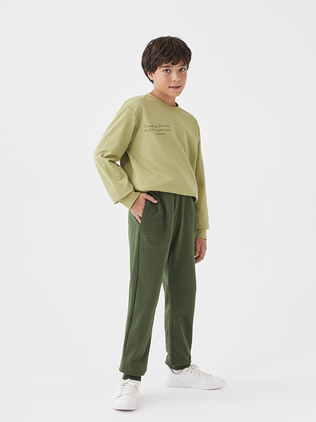 LCW Kids Elasticated Waist Basic Boys' Jogger Sweatpants -W23018Z4-HCY