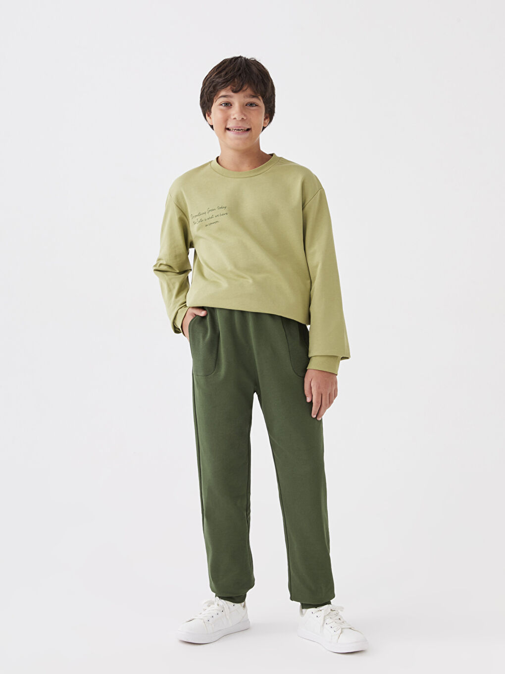 LCW Kids Elasticated Waist Basic Boys' Jogger Sweatpants -W23018Z4-HCY