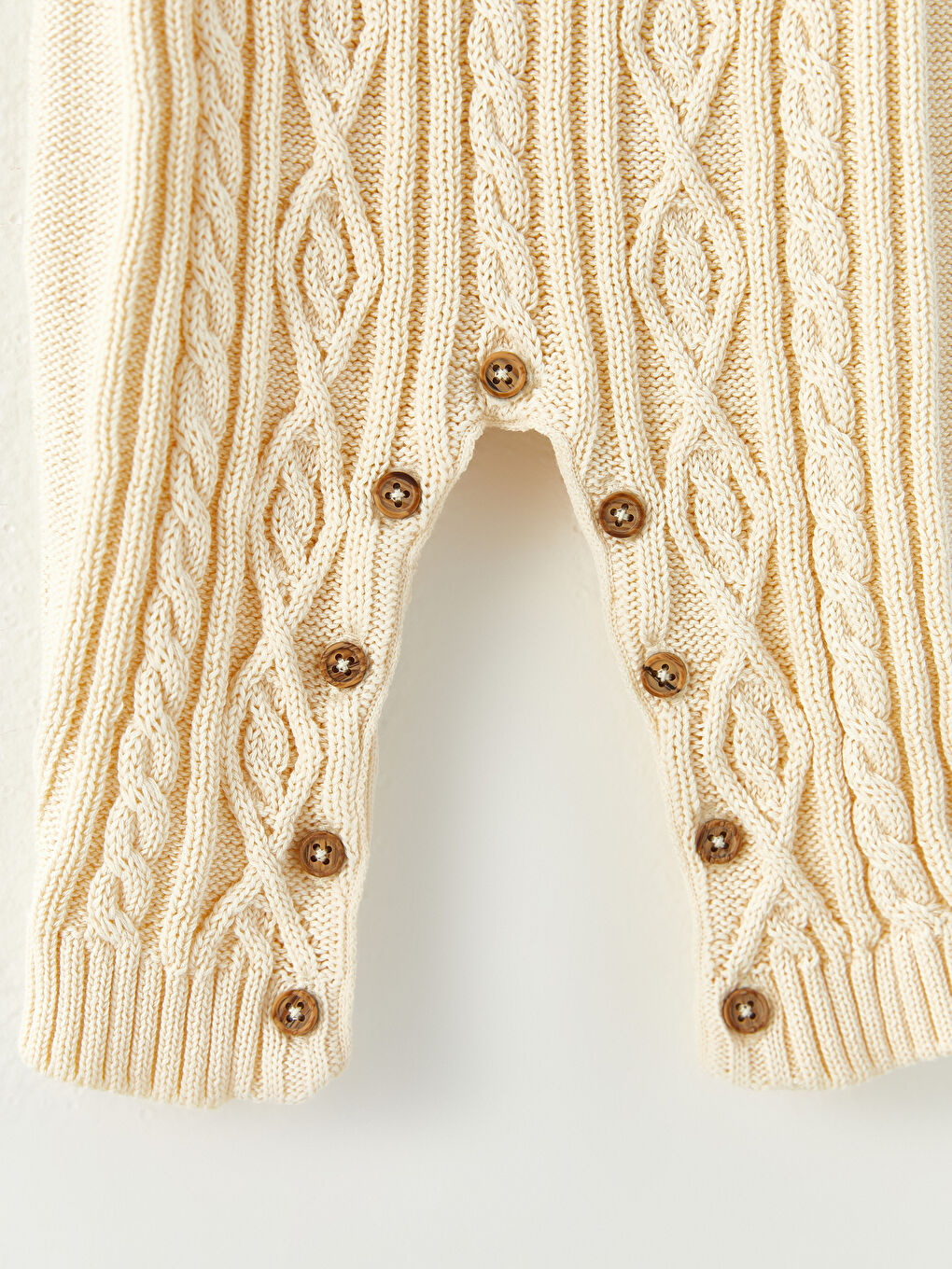 Ekru Bisiklet Yaka Uzun Kollu Erkek Bebek Triko Tulum-1