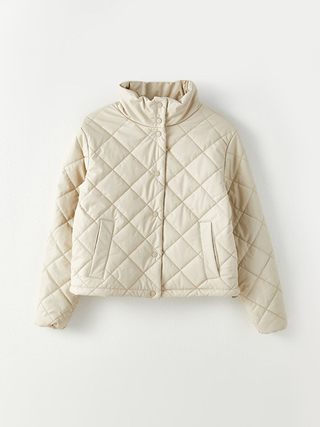 Bej Dik Yaka Kapitone Desenli Uzun Kollu Kadın Şişme Mont-6