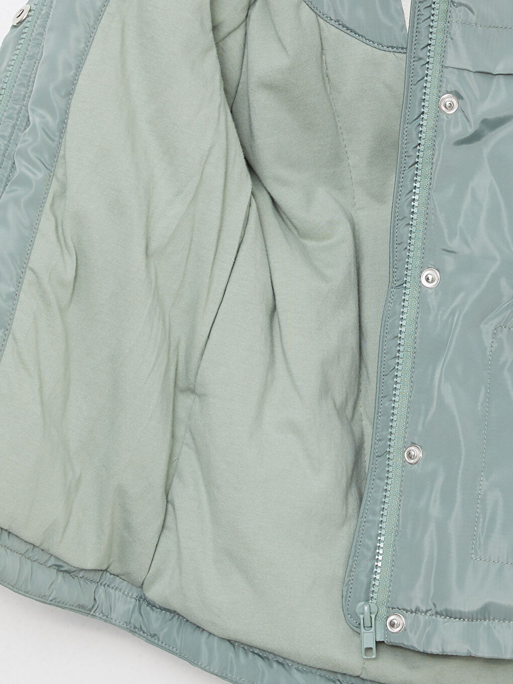 Капюшонды ұзын жеңді негізгі қыз балаға арналған пальто-2