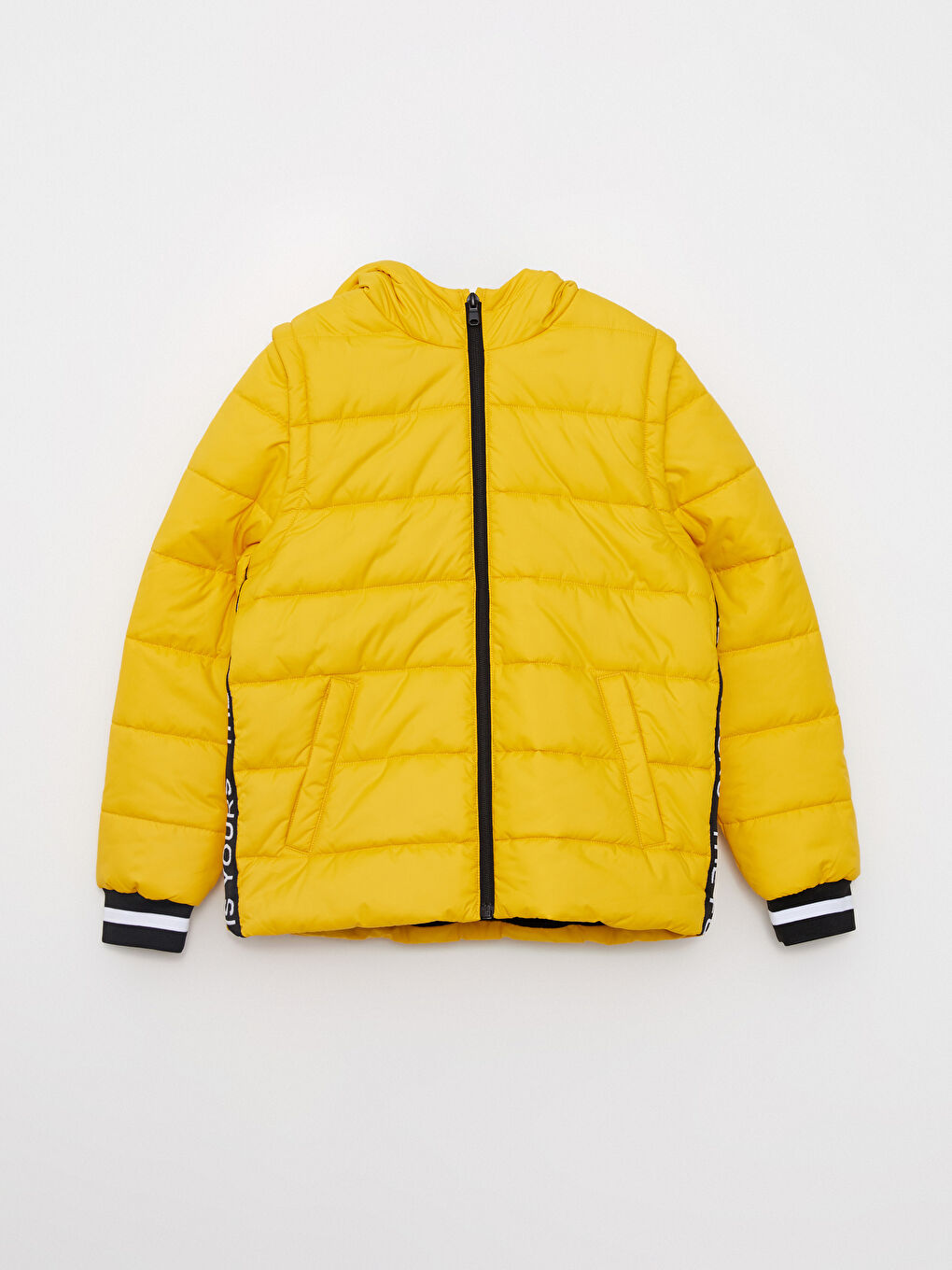 LCW Kids Hooded Basic Boy Puffer -W23078Z4-FMJ