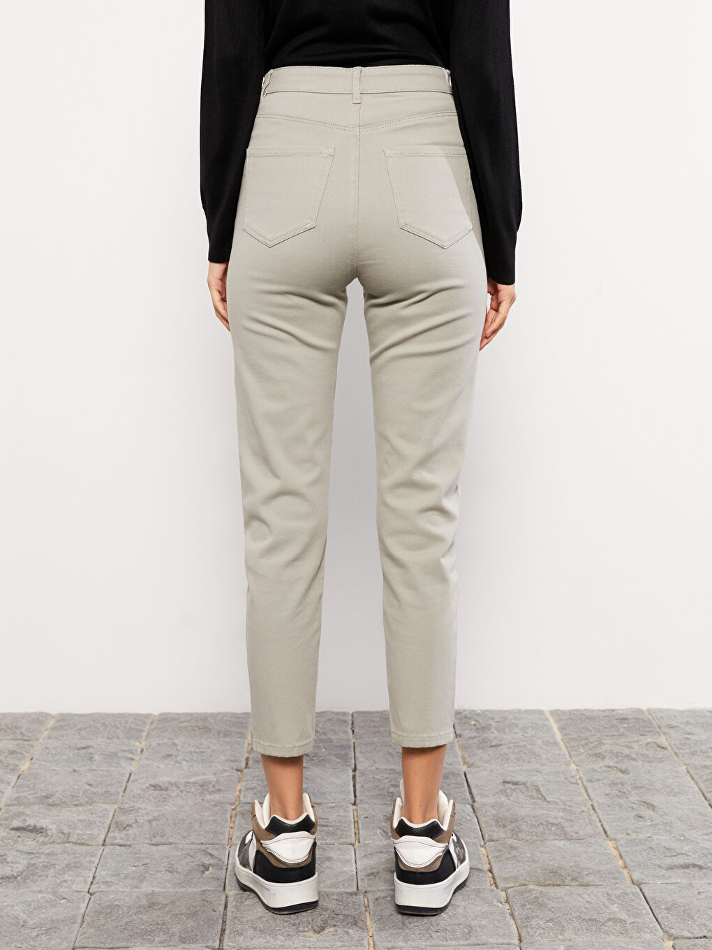 بنطلون نساء عادي الجيب مفصل مبرد-4