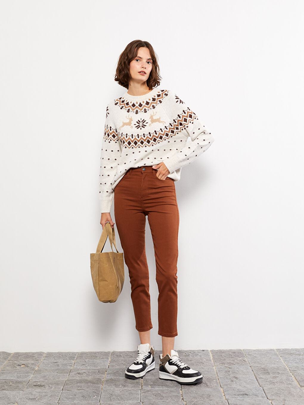 Standard Fit Regular Pocket Detailed Gabardine Women's Trousers -W23092Z8-HGN