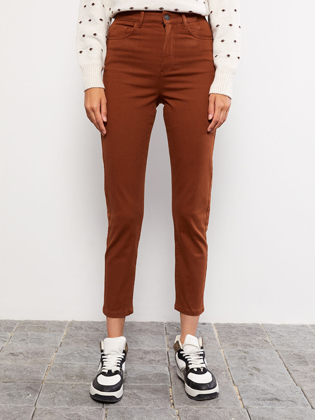 Standard Fit Regular Pocket Detailed Gabardine Women's Trousers -W23092Z8-HGN