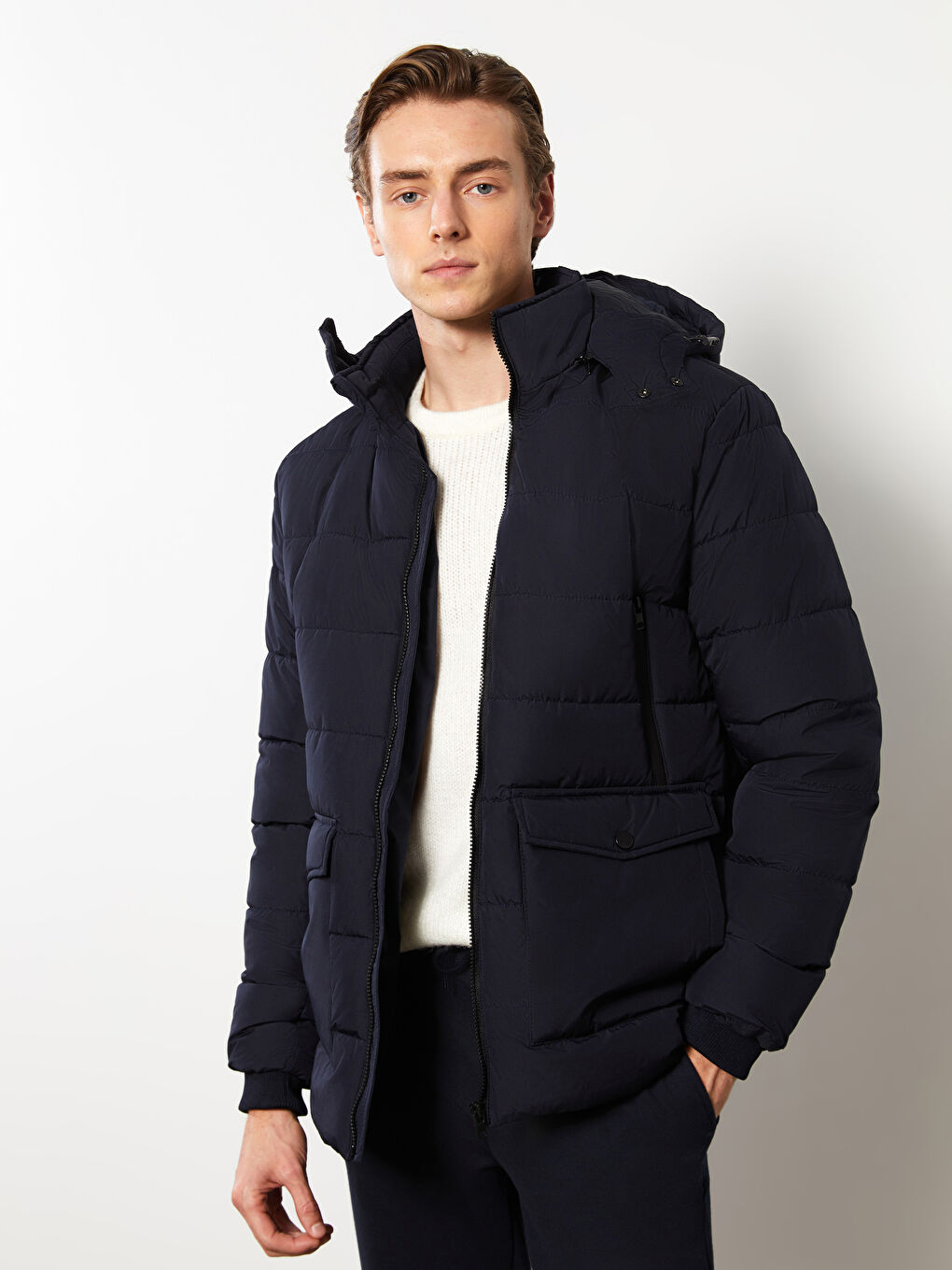 Lacivert Slim Fit Kapüşonlu Erkek Şişme Mont