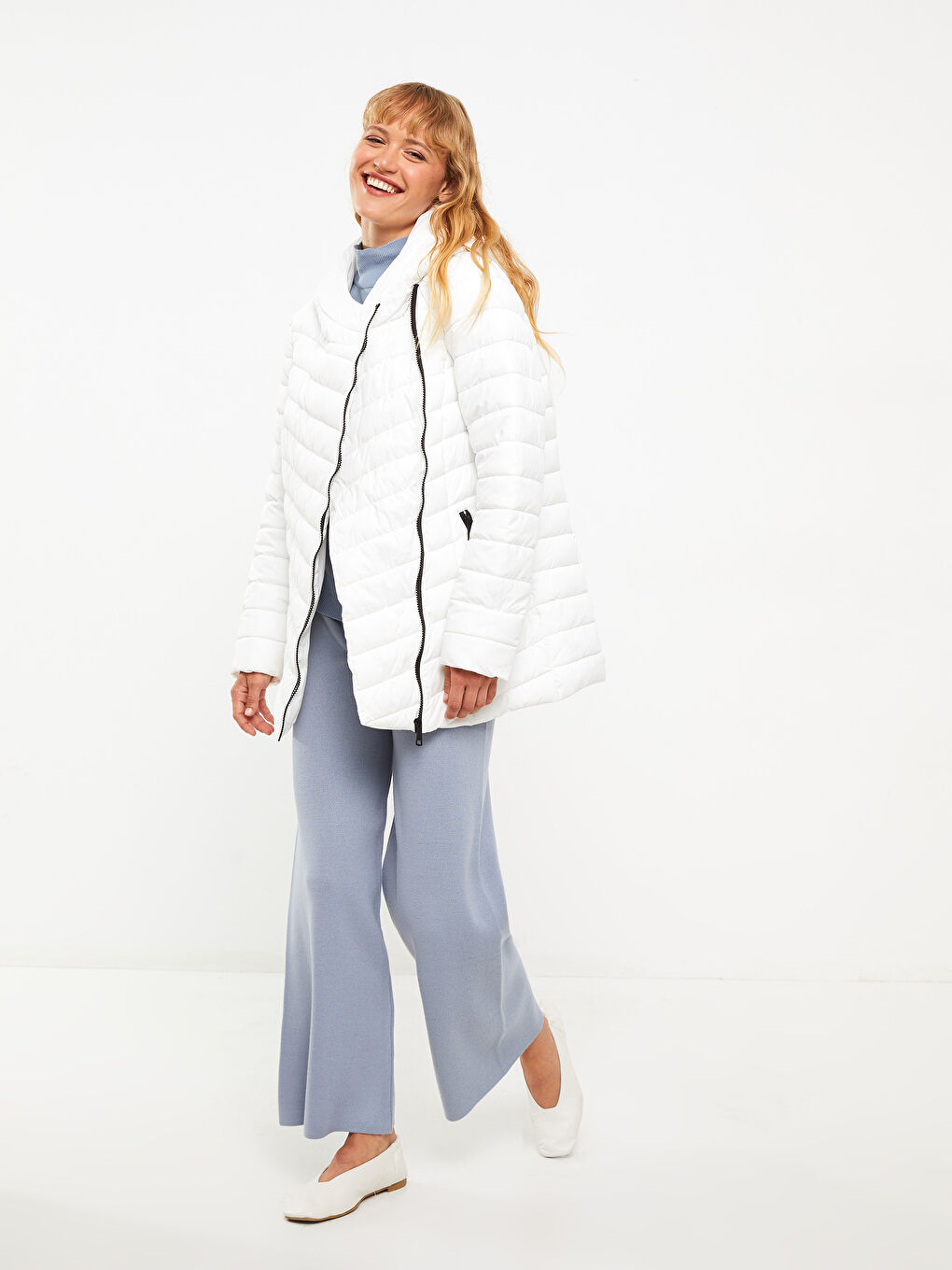 Women's Hooded Plain Puffer Coat-2