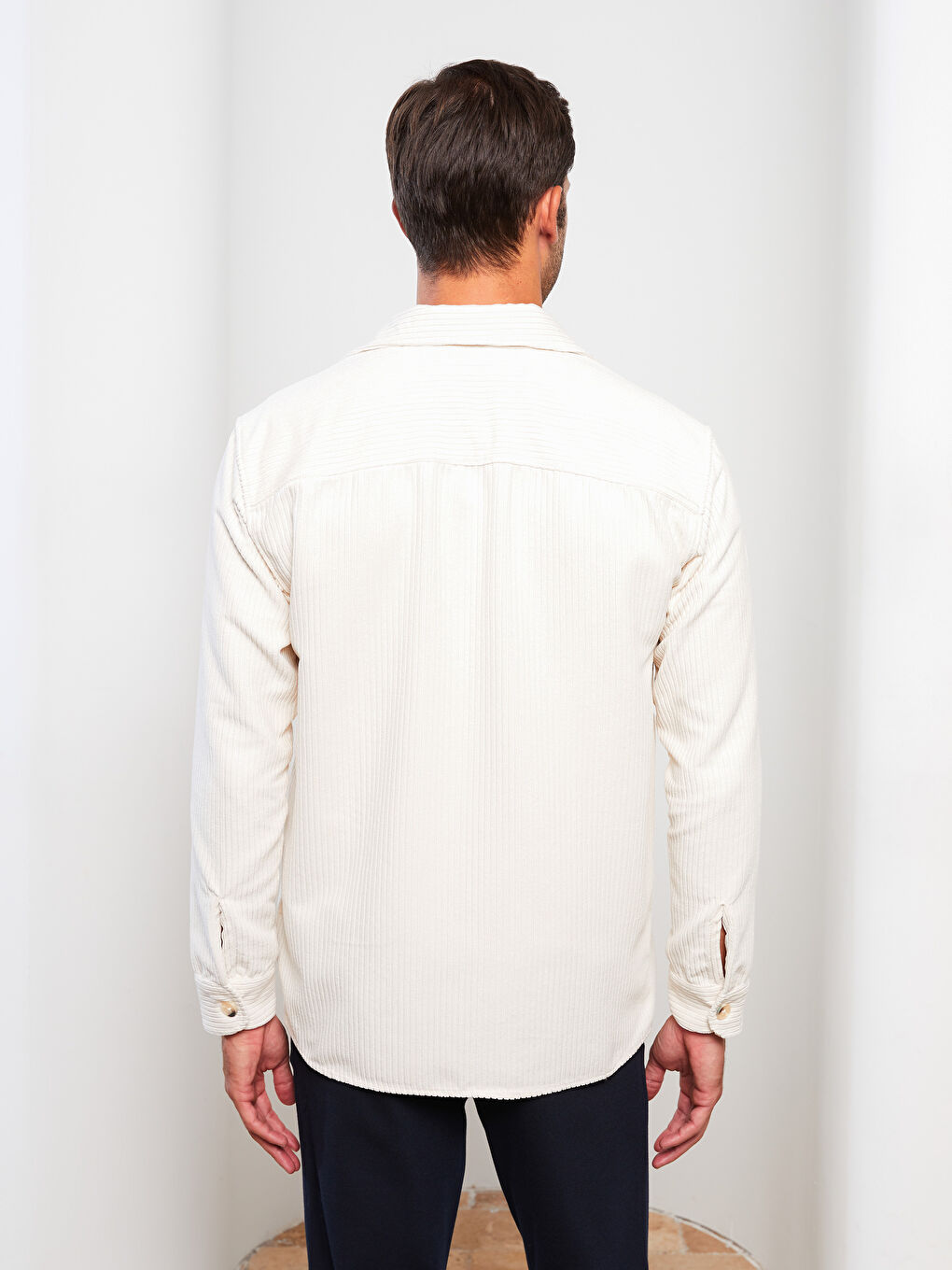 Comfortable Fit Long Sleeve Velvet Men's Shirt Jacket-4
