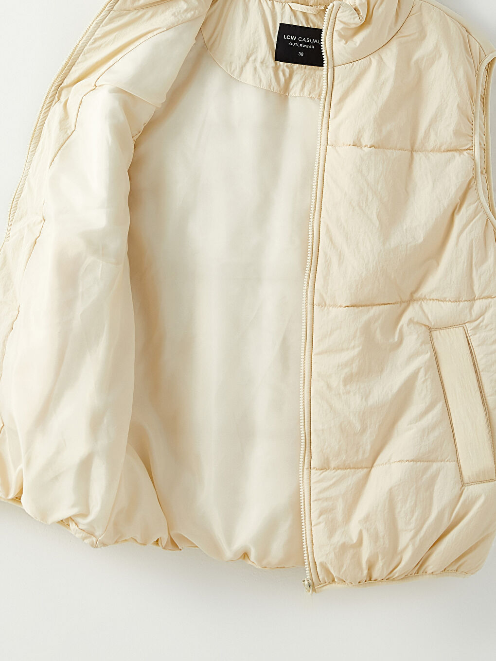 Ekru Kadın Dik Yaka Düz Şişme Yelek-7