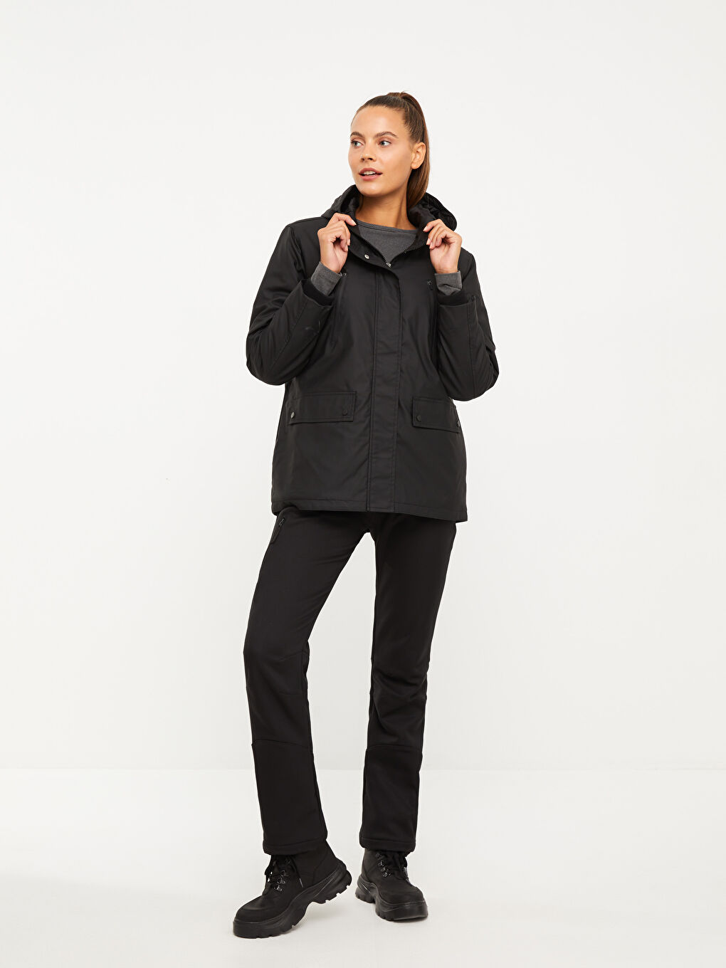 Hooded Straight Long Sleeve Women's Outdoor Raincoat-3