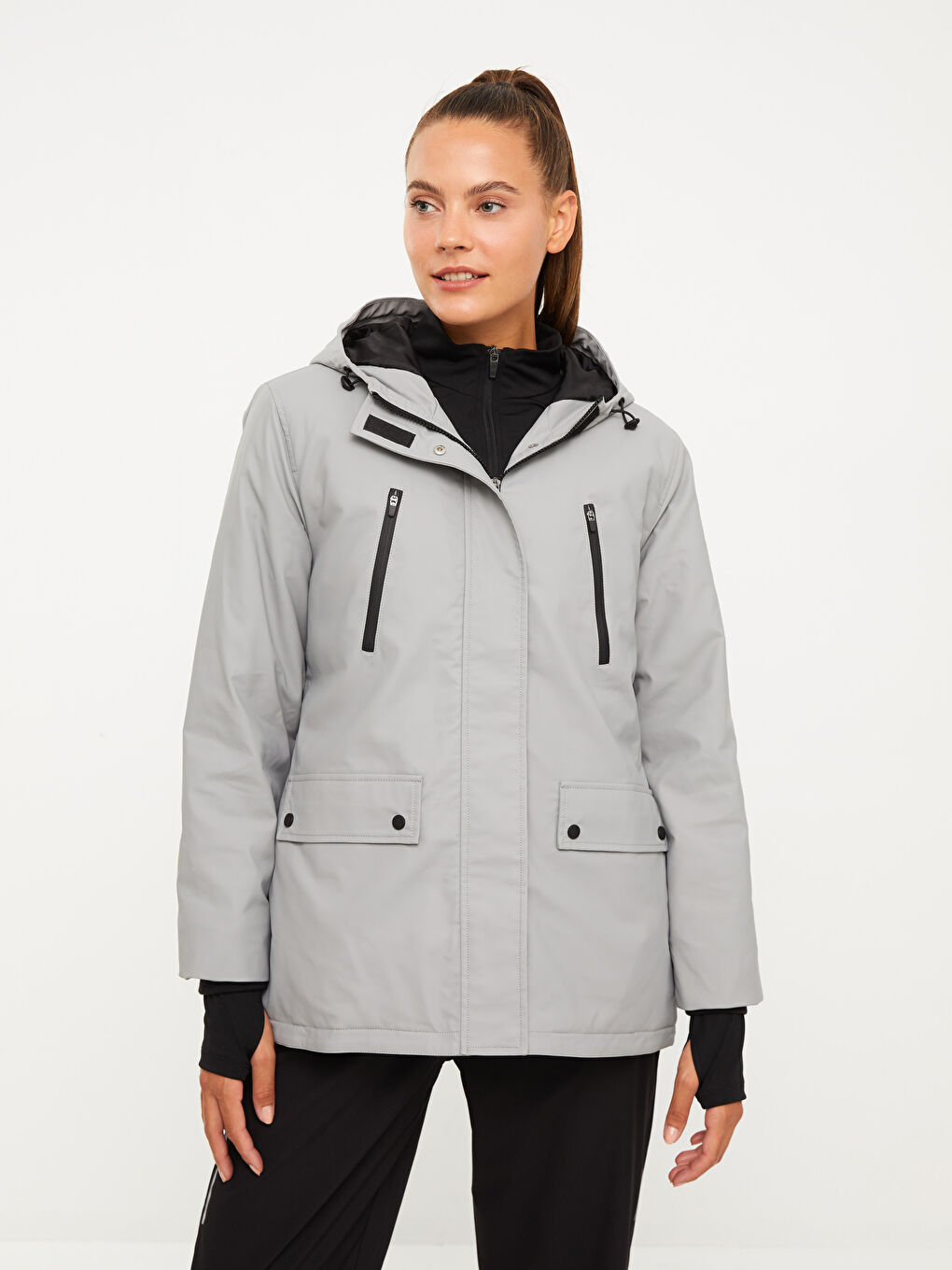 Gri Kapüşonlu Düz Uzun Kollu Kadın Outdoor Yağmurluk-2