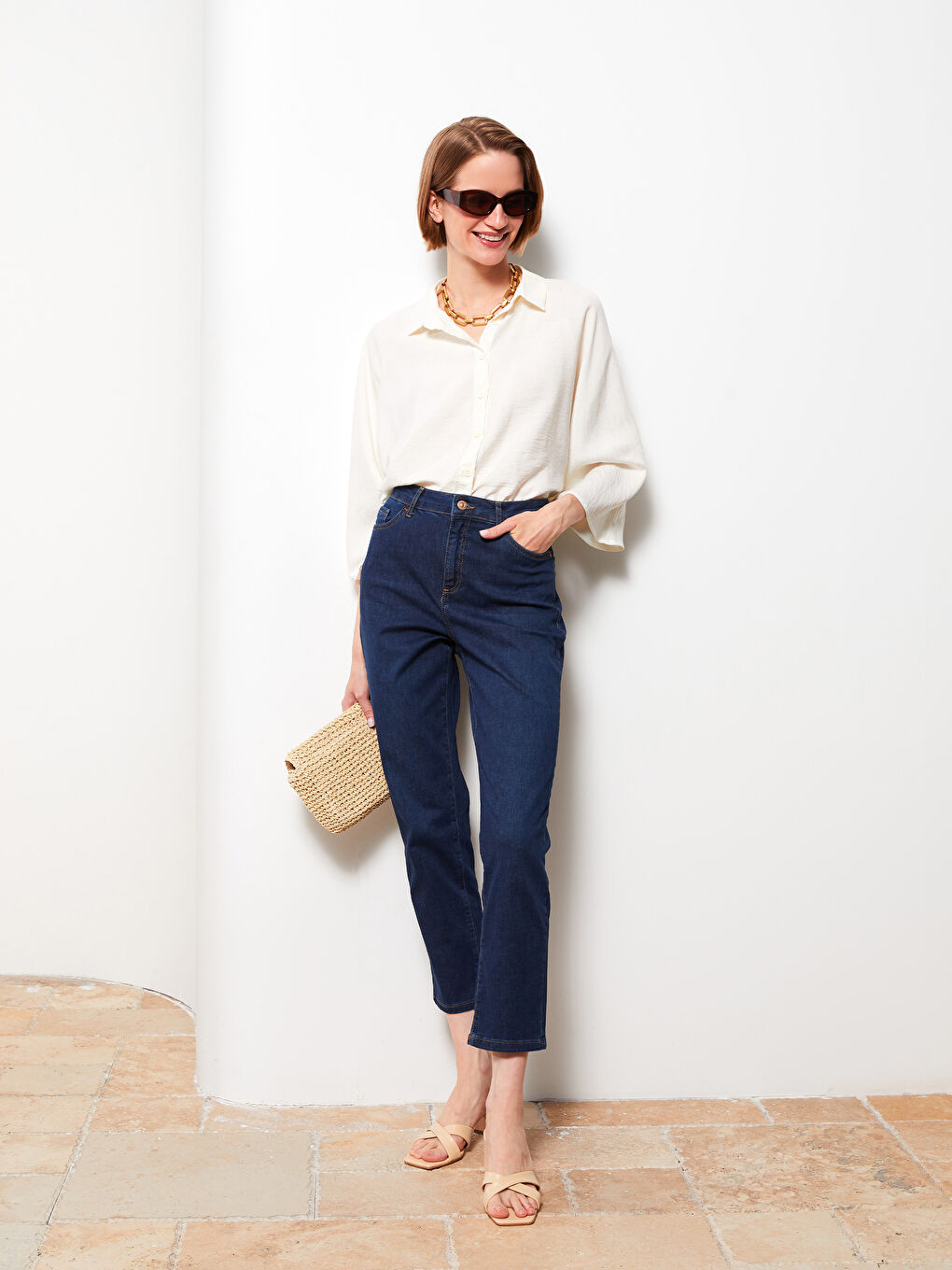 İndigo Slim Fit Düz Cep Detaylı Kadın Jean Pantolon