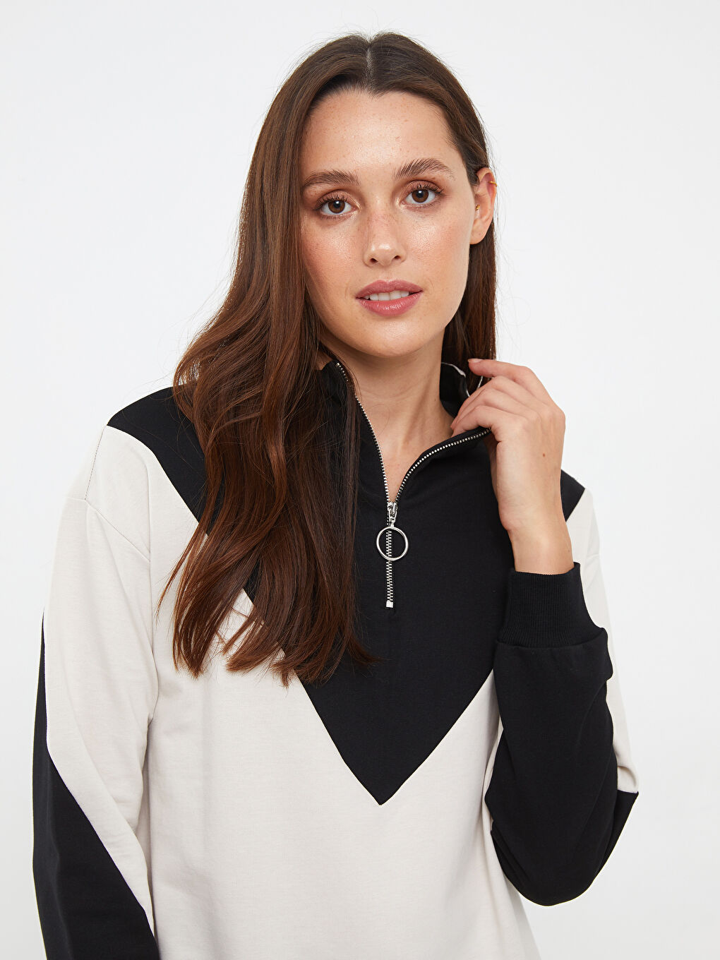 Gri Dik Yaka Renk Bloklu Uzun Kollu Kadın Sweatshirt Tunik-2