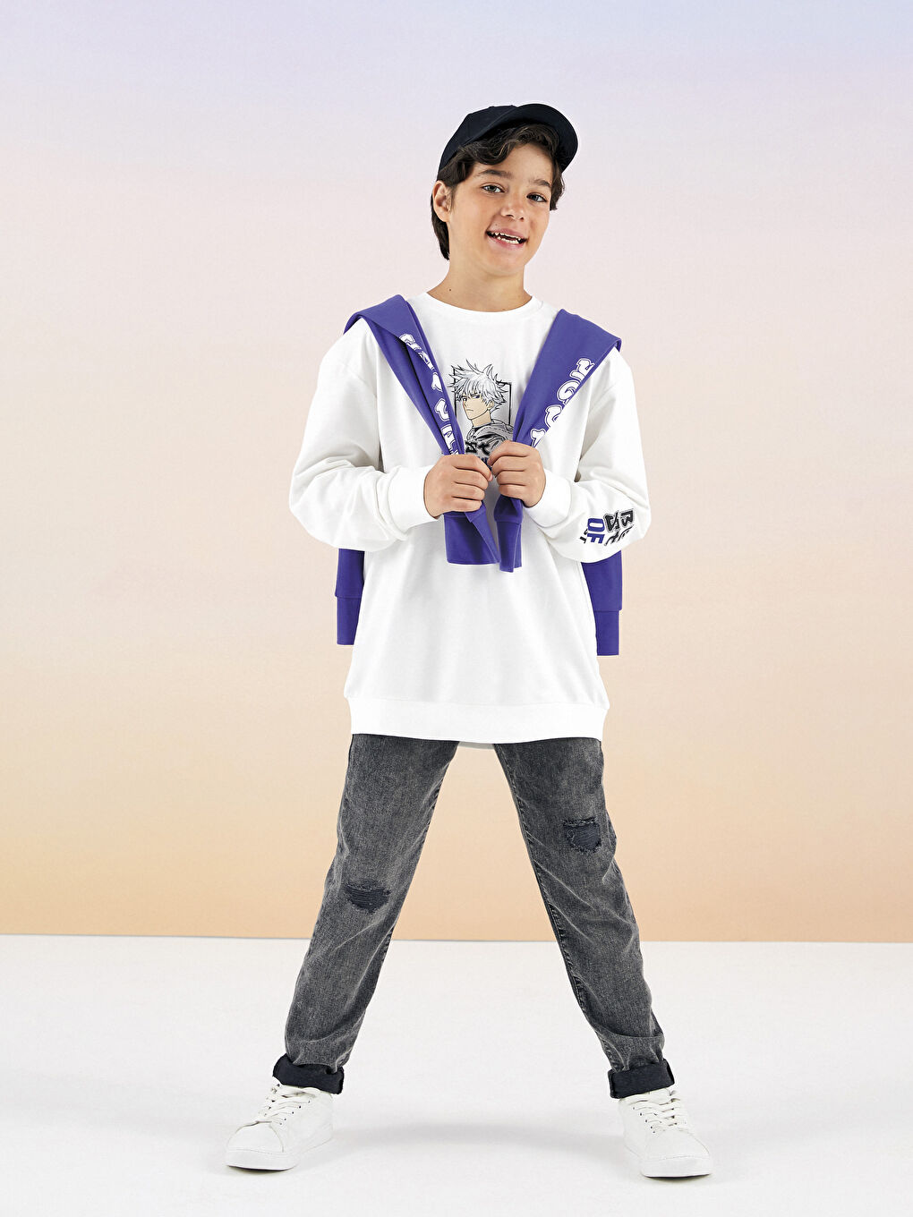 Crew Neck Printed Long Sleeve Boys' Sweatshirt-1