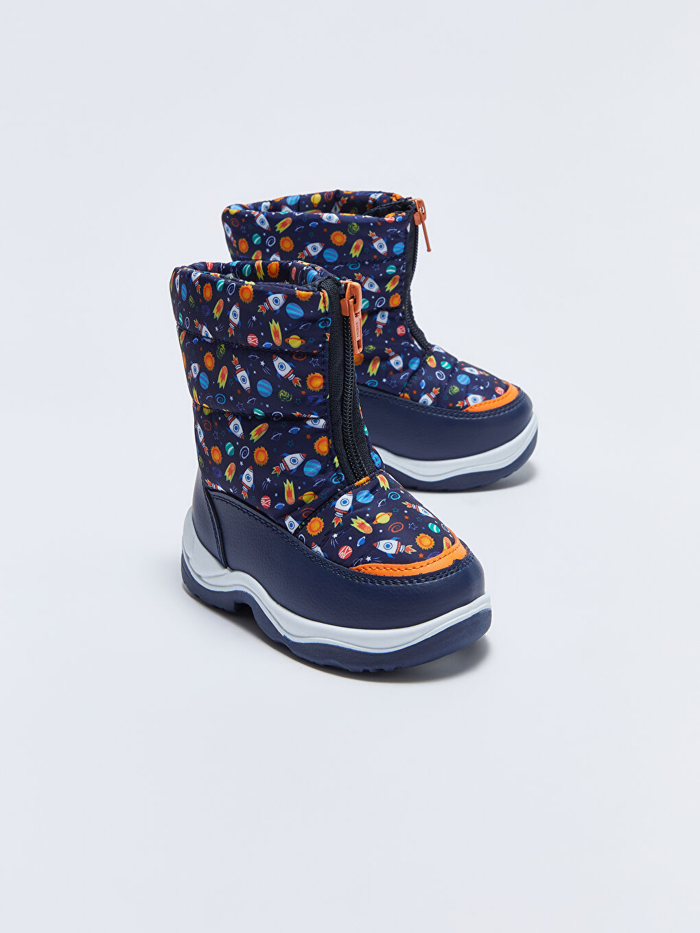 Принтті сырмалы ұл бала қар етігі-2