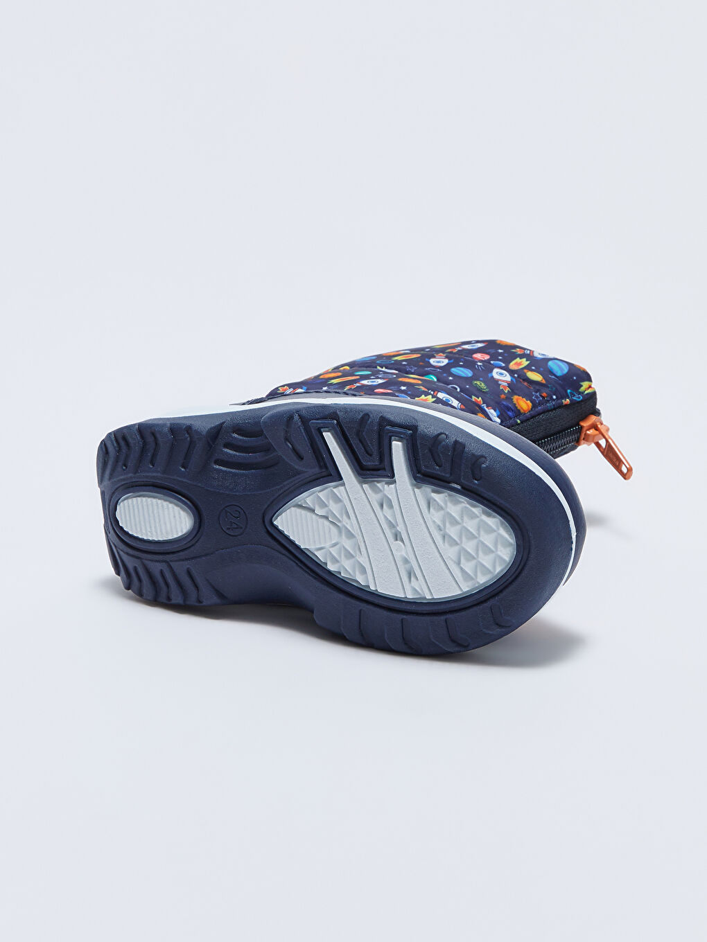 Принтті сырмалы ұл бала қар етігі-4