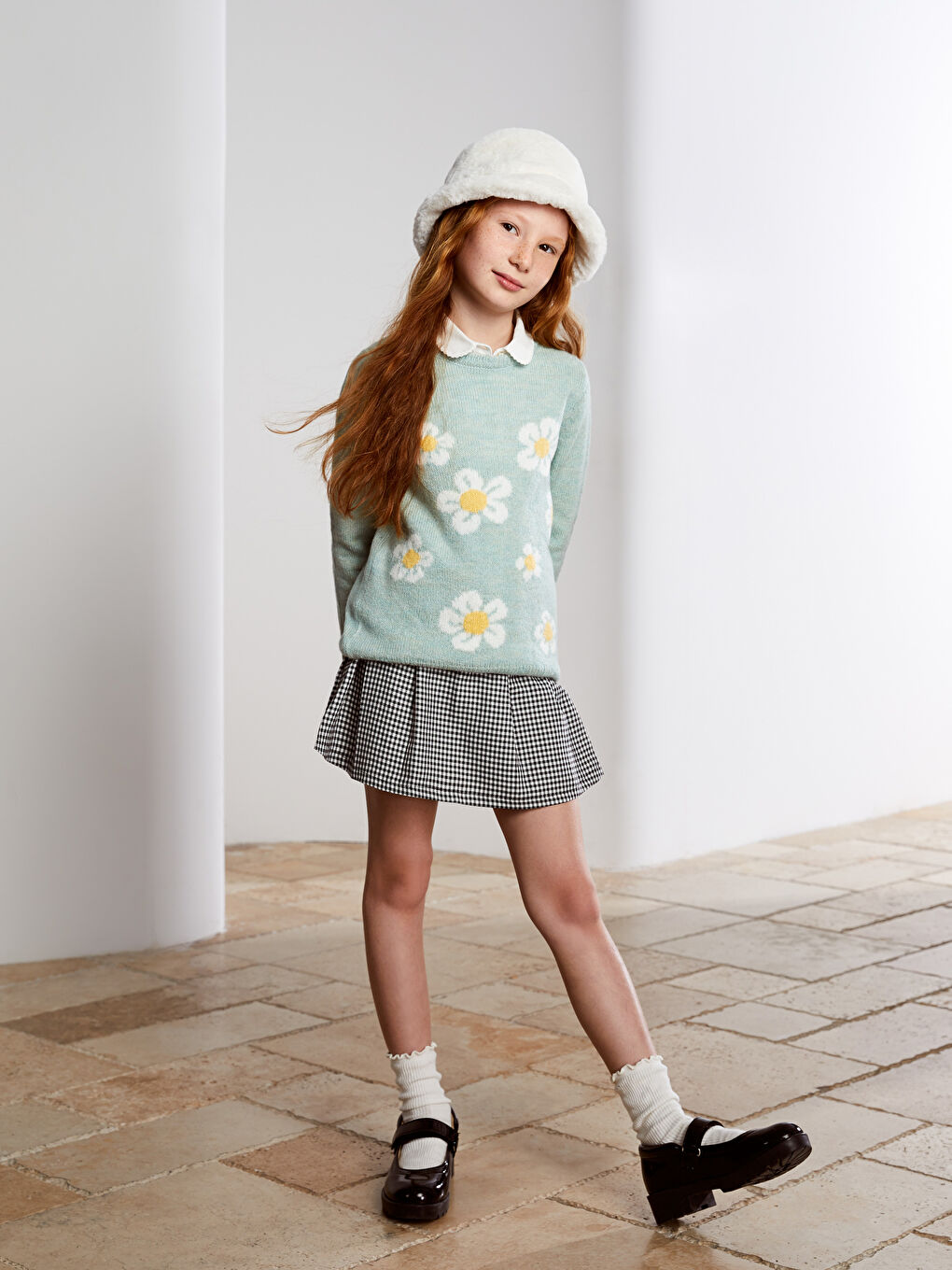 LCW Kids Rundhalsausschnitt Gemustert Langarm Strickpullover für Mädchen -W23643Z4-LDD