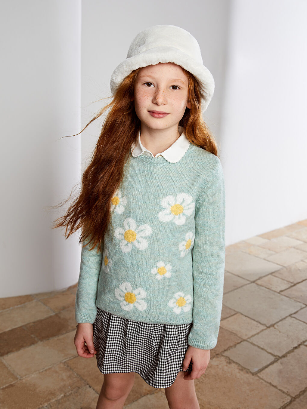 LCW Kids Rundhalsausschnitt Gemustert Langarm Strickpullover für Mädchen -W23643Z4-LDD
