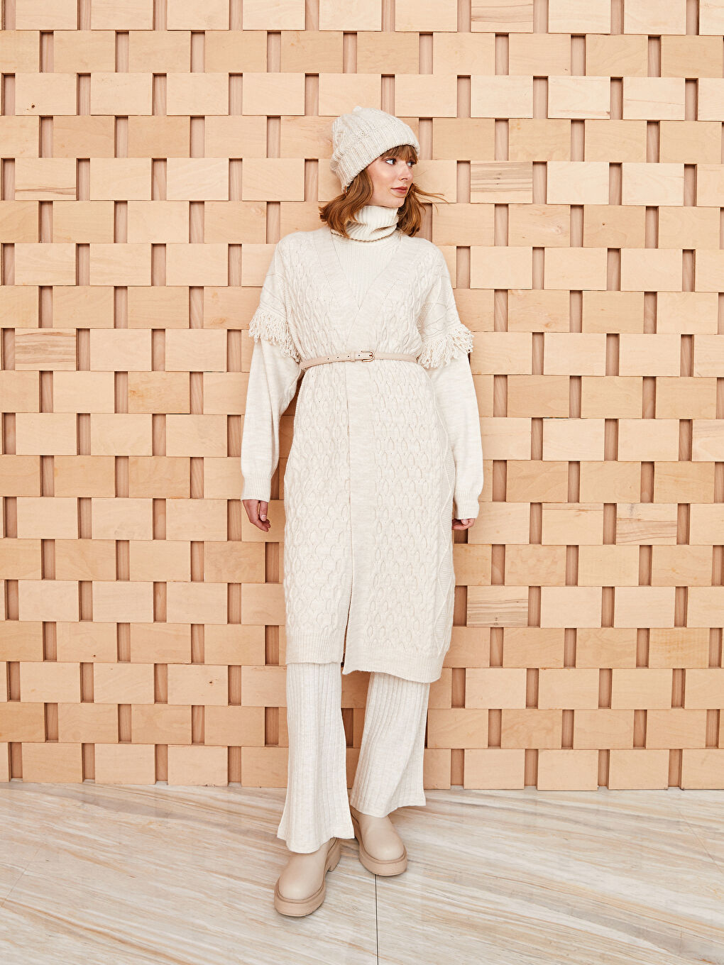 Ekru Kadın Beli Lastikli Düz Triko Pantolon-1