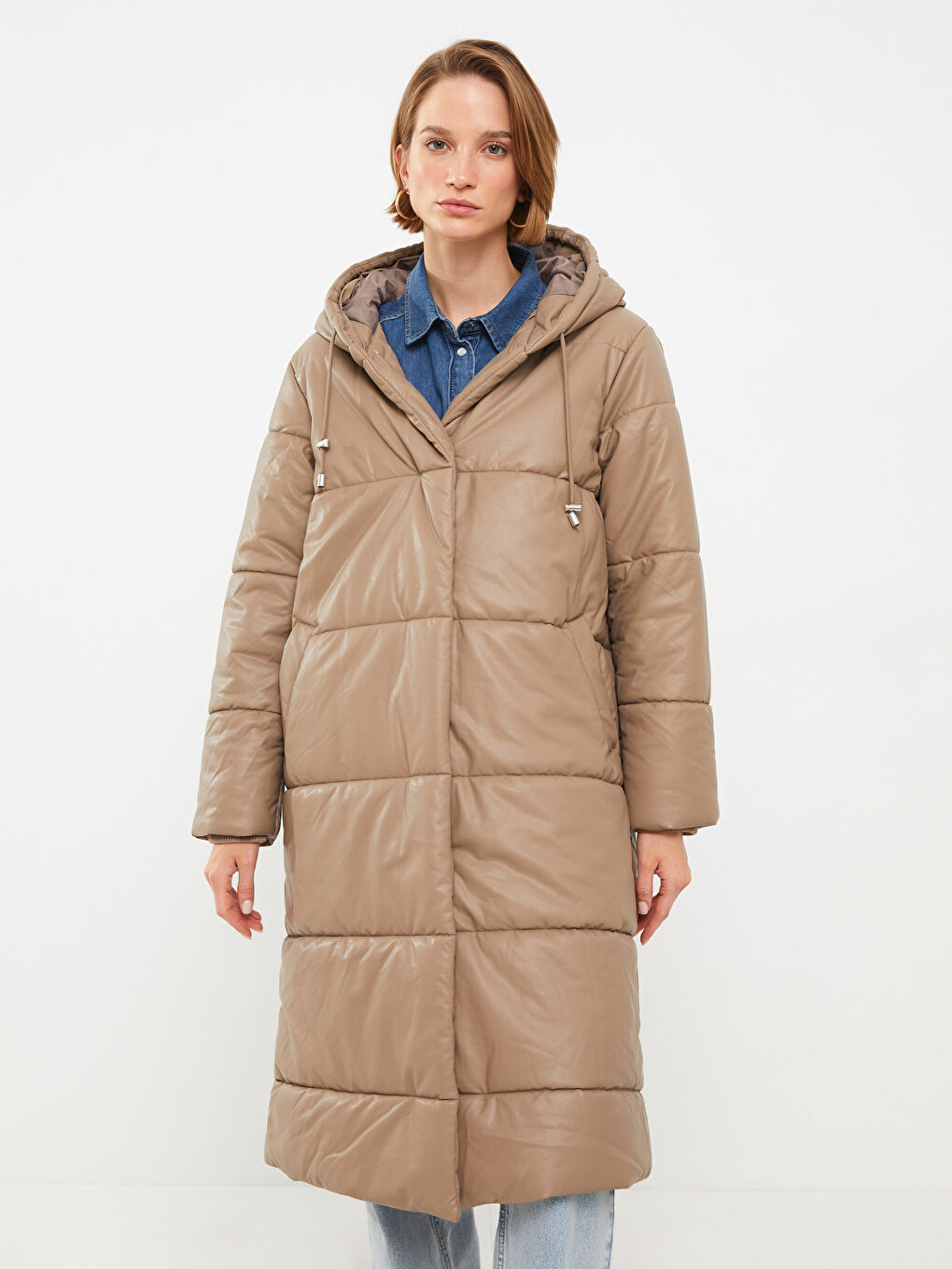Manteau en Similicuir pour Femmes avec Capuche et Manches Longues Droites-1
