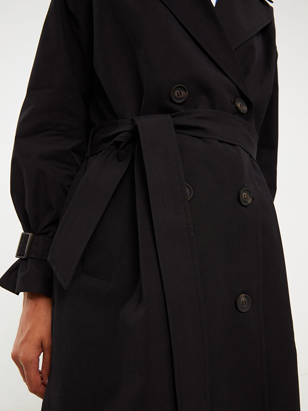 Siyah Ceket Yaka Düz Uzun Kollu Kadın Trençkot-4