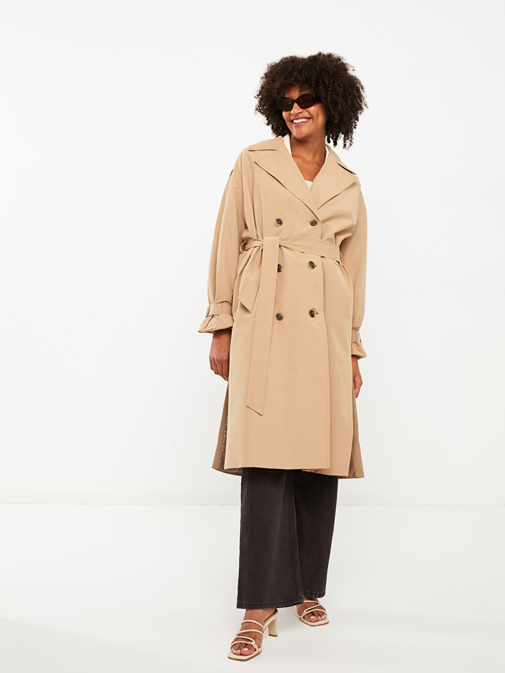 Bej Ceket Yaka Düz Uzun Kollu Kadın Trençkot-3