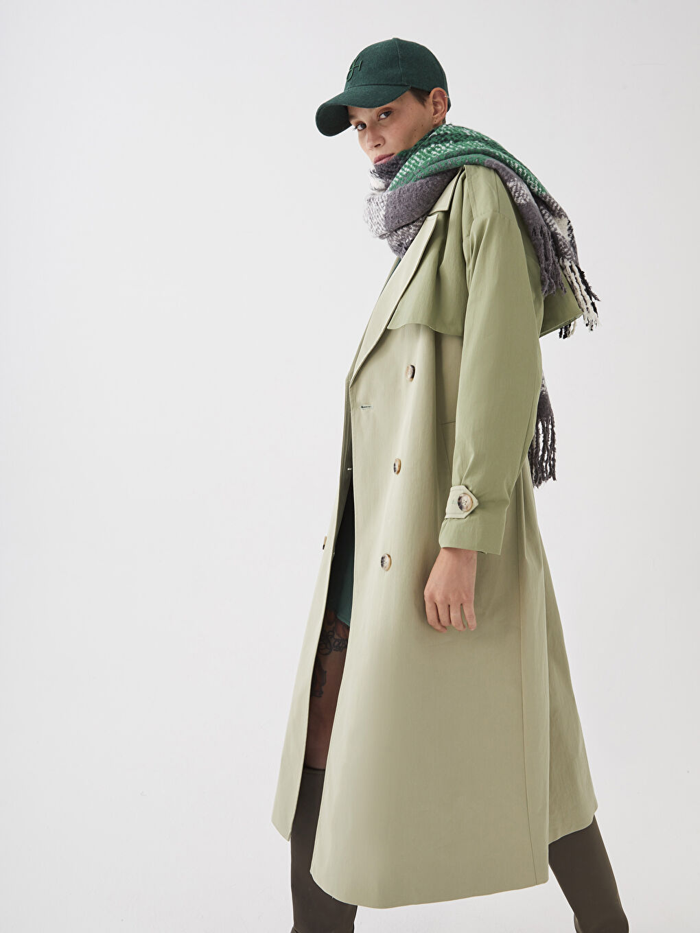 ترانشكوت نسائي سادة بأكمام طويلة وقبة جاكيت-2