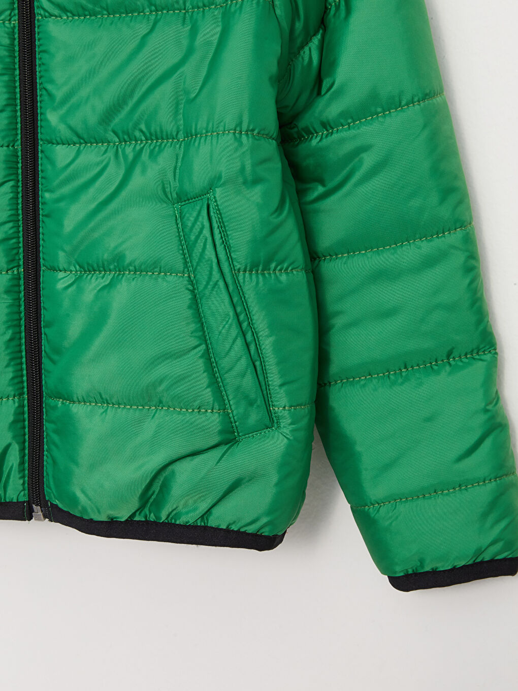 Yeşil Kapüşonlu Basic Erkek Çocuk Şişme Mont-2