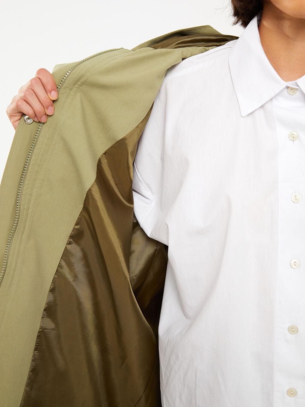 Haki Kadın Kapüşonlu Düz Mont-4